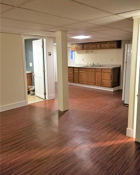 1st image of 347 Meadow Ave