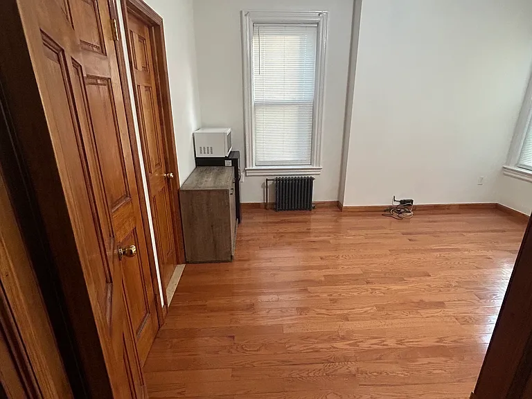 8842 81st Ave — Photo 1
