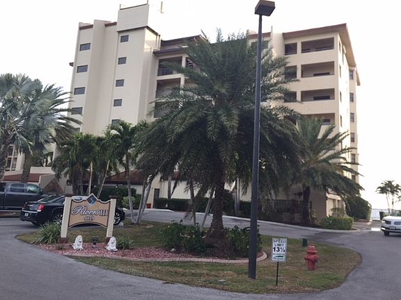 River III
4019 SE 20th Place