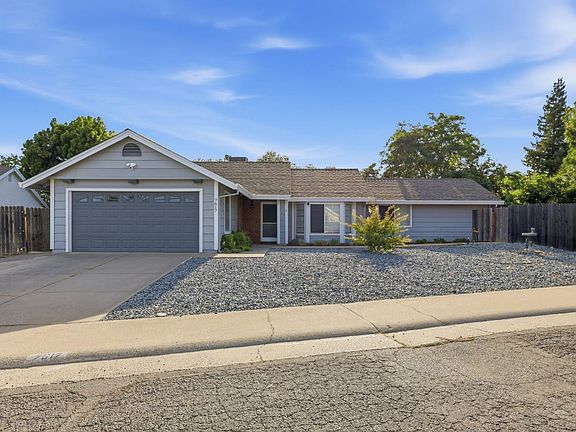 2nd image of 7617 Luzern Way