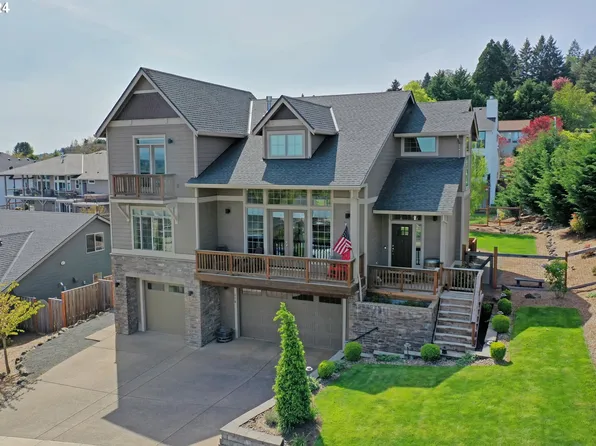 110 SW Brier Ave, Dundee, OR 97115