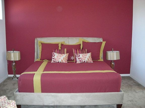 Large Bedrooms *model