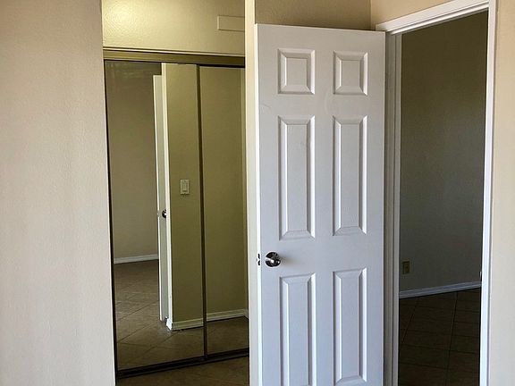 3rd image of 2225 E 10th St APT 304