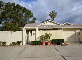 121 Colony South Dr, Tarpon Springs, FL 34689