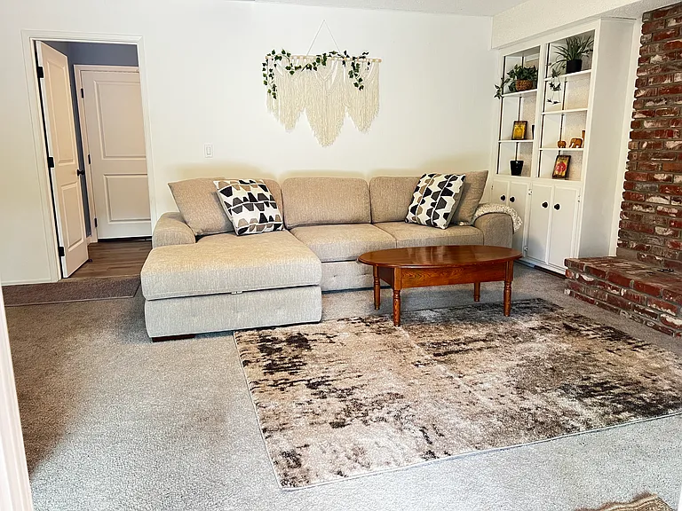 2851 Royal Palm Way — Photo 36