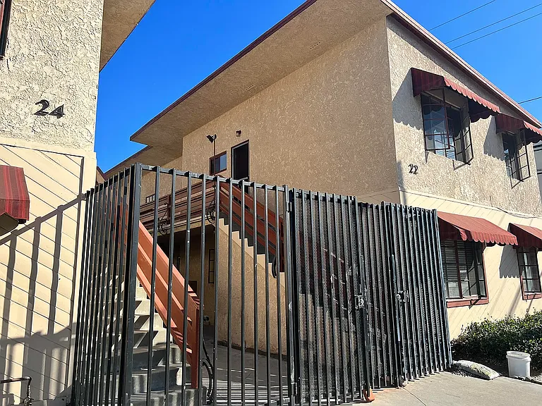 22 Saint Joseph Ave #3 — Photo 5