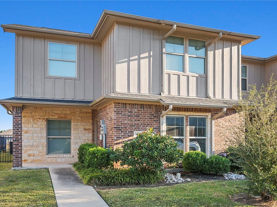 1st image of 3609 Kenyon Dr