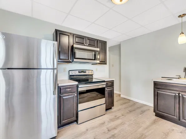 2215-2217 Capouse Ave, Scranton, PA 18509