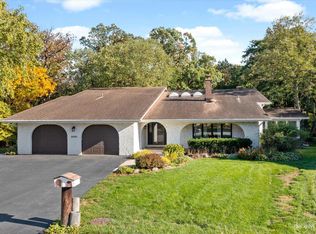 2553 Alta Ct, Lisle, IL 60532