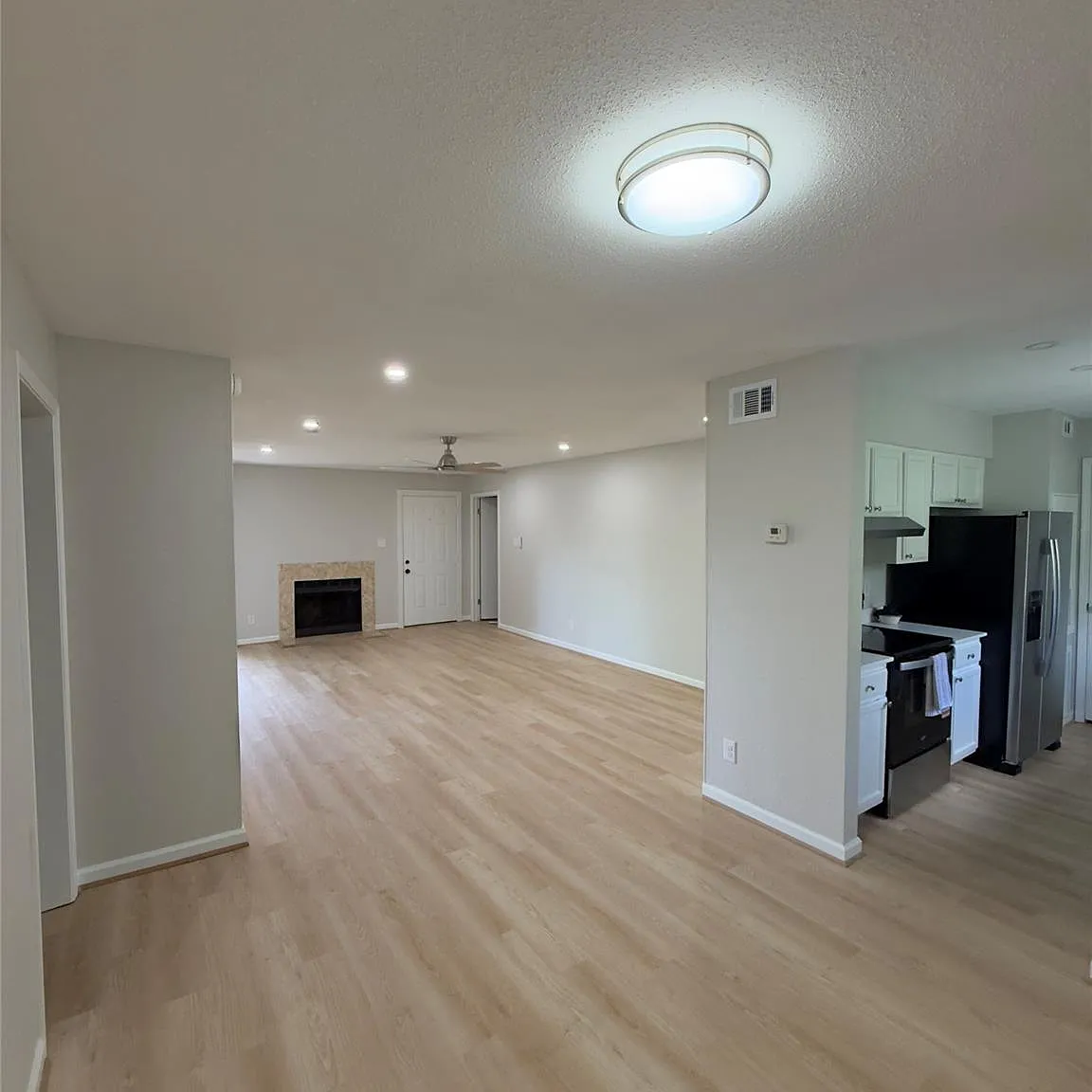 2 bed, 2.0 bath, 1068 sqft, $1,600 — Photo 1