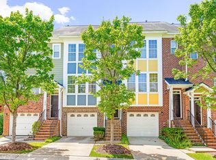 1028 Summerhouse Rd, Cary, NC 27519