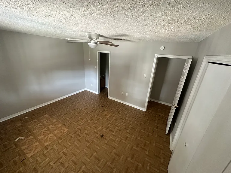 3423 Yorkfield Dr #4 — Photo 7