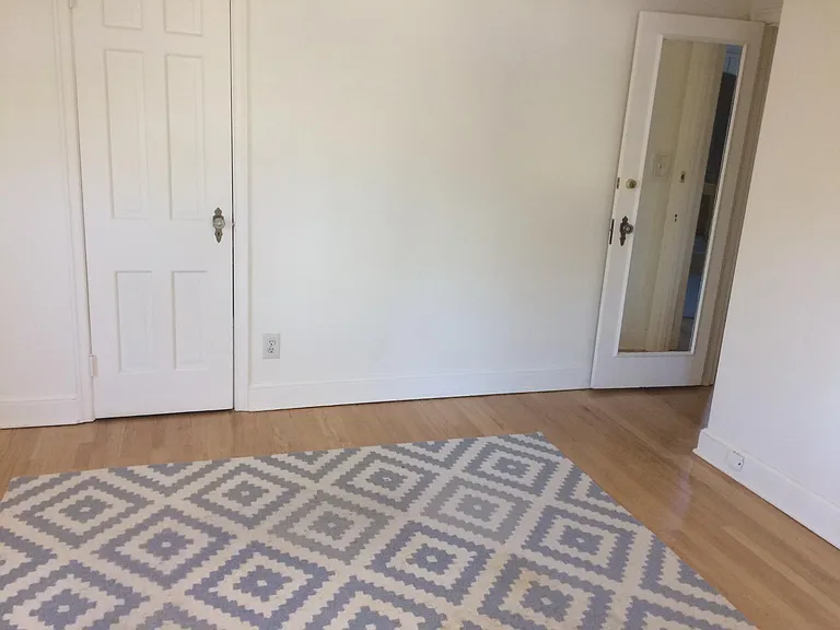 16 Thomson Rd — Photo 30