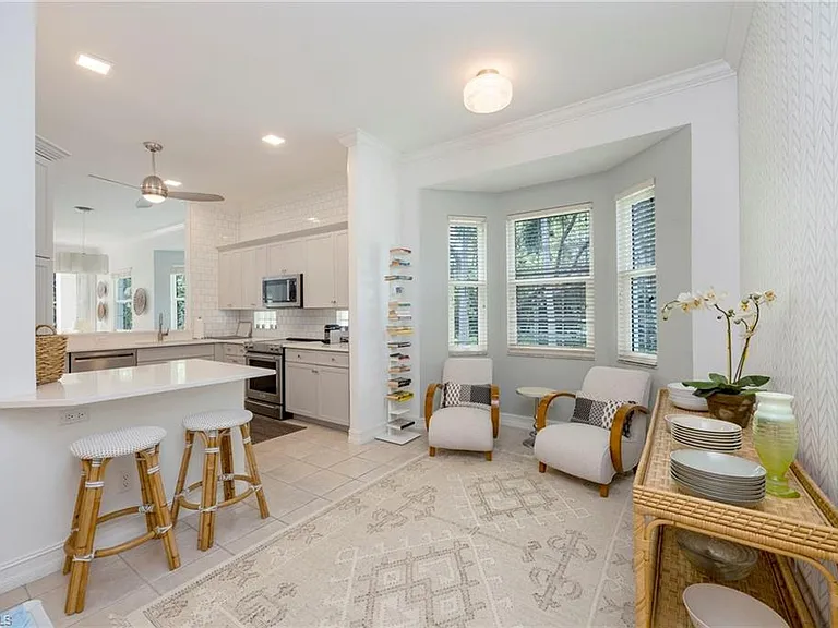 700 Bentwater Cir #104 — Photo 7