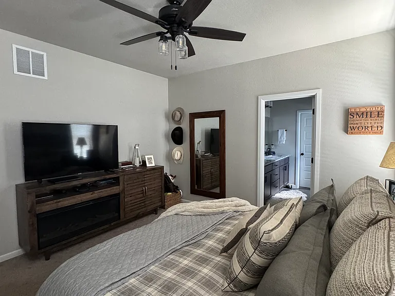 11523 Dewey St — Photo 14