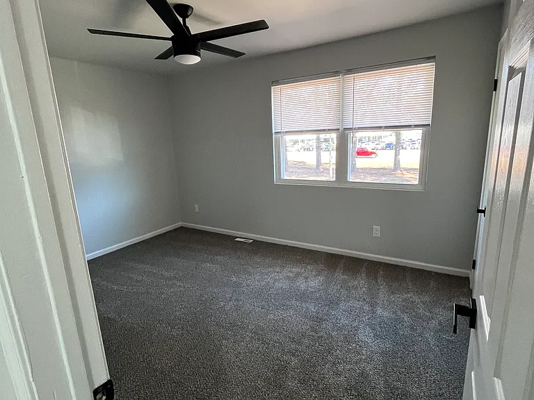 6929 E Tanners Creek Dr — Photo 7