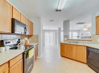 6817 Rondo Dr, Dallas, TX 75241