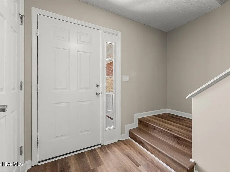 4149 Foreman Way — Photo 3
