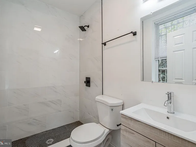 405 S 42nd St #1C — Photo 20