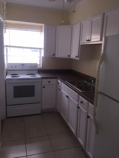 2nd image of 515 Hayes Ave APT 14