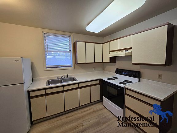 3rd image of 1-3318 2nd Ave S #1