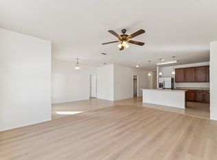 9108 Blackstone Dr, Aubrey, TX 76227