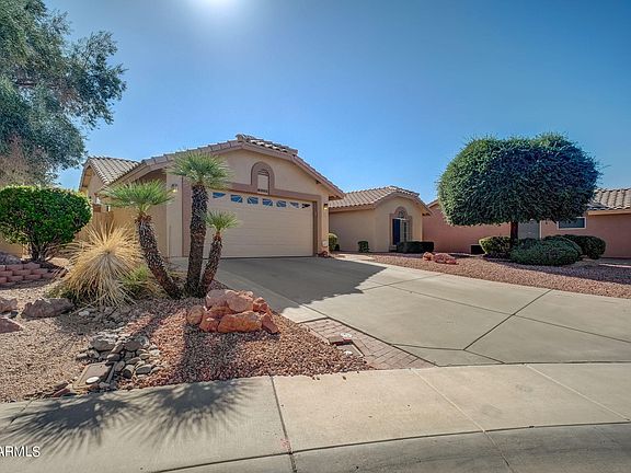 2nd image of 8305 W ESCUDA Drive