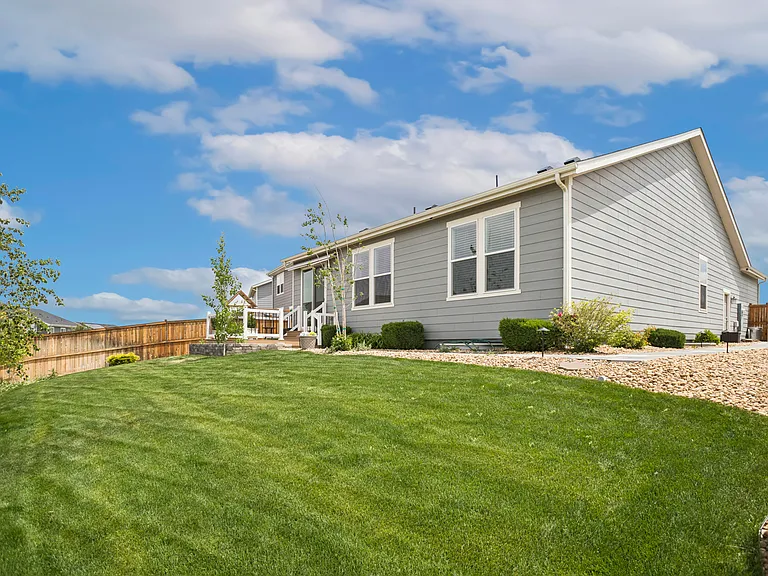 855 N Waterloo Cir — Photo 31