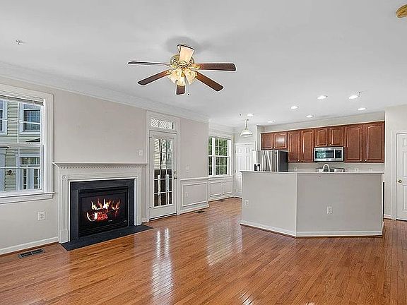 2nd image of 13576 Davinci Ln #78