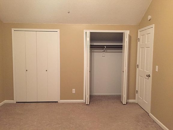 Double closets in MB