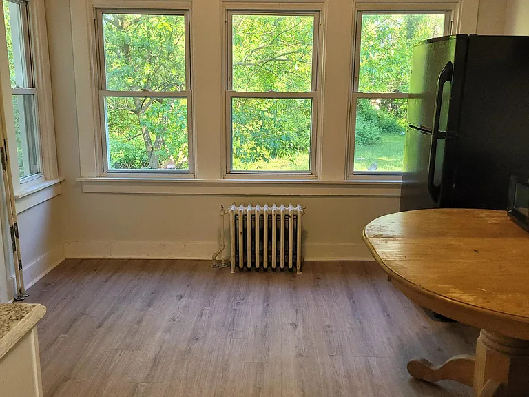 21 Coachmans Rd #8 — Photo 3