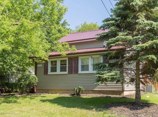 1216 W Michigan Ave, Lansing, MI