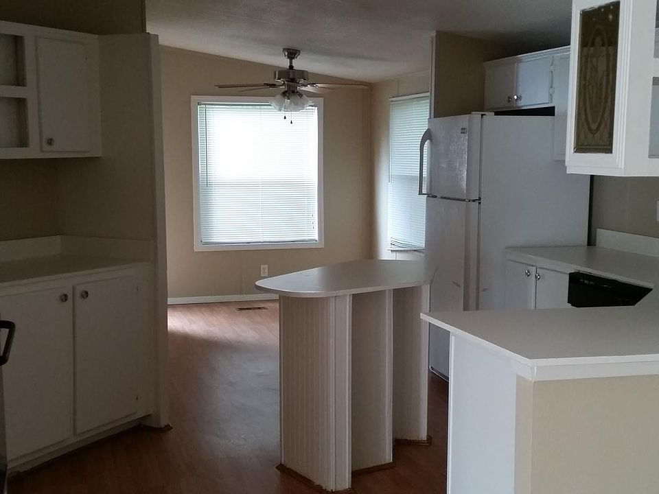 2nd image of 273 Private Road 7137