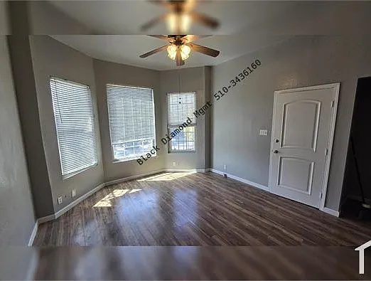 2 bed, 875 sqft, $2,295 — Photo 2
