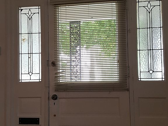 5th image of 6515 N Fairhill St
