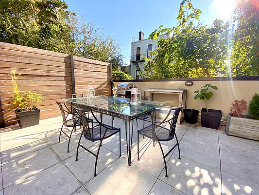 Rented by Compass | media 15