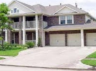 11505 Bay Crossing Dr, Pearland, TX 77584