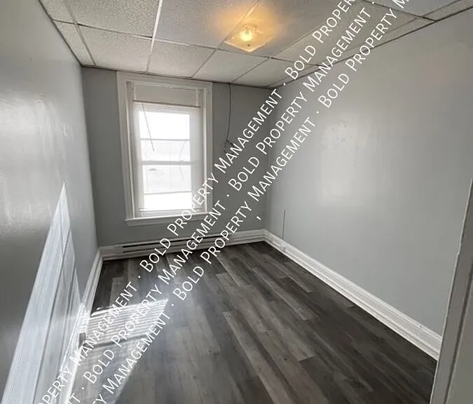 306 S 5th St #5 — Photo 3