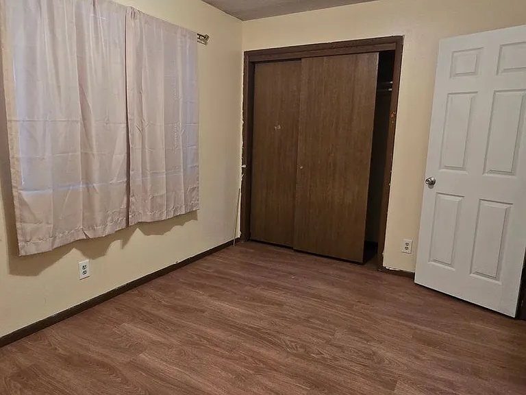 1705 Cliffside Dr — Photo 11