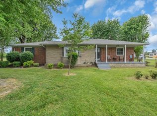 921 Dry Creek Rd, Smithville, TN 37166