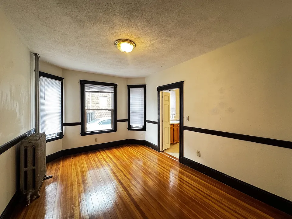 428 Broadway #1