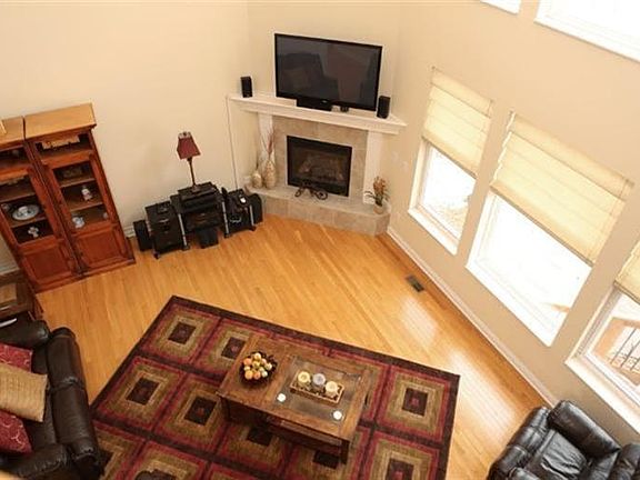 5th image of 5798 Golden Bell Way