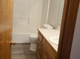 2725 Harrison Pl, Lawrence, KS 66047