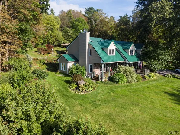 2664 E Lake Rd, Skaneateles, NY 13152