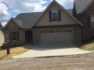 171 Stonefield Rd, Harrogate, TN 37752