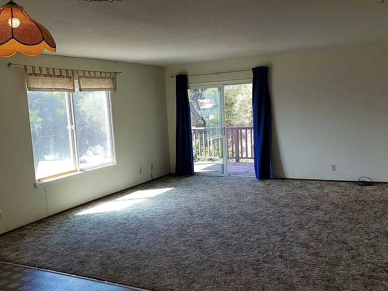 202 Blackburn St #B — Photo 10