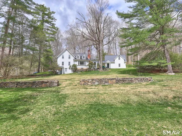 420 Charcoal Avenue, Middlebury, CT 06762