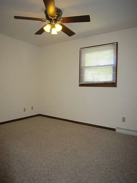 2 bed, 1.0 bath, 750 sqft, $1,395 — Photo 4