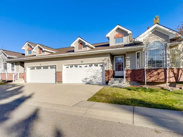 59 S Scotia Lndg NW, Calgary, AB T3L 2K2