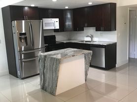 2000 Springdale Blvd, Palm Springs, FL